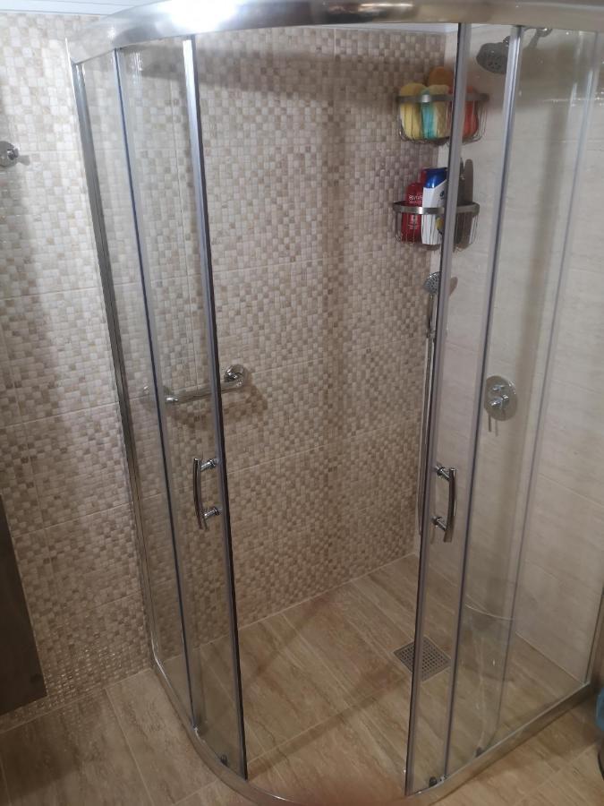 סלוניקי Comfortable Apartment In Kato Toumpa מראה חיצוני תמונה