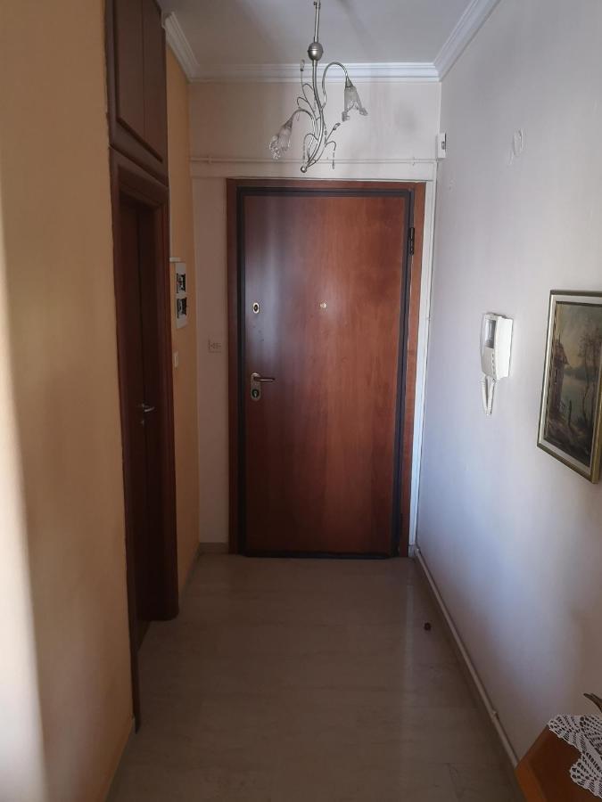סלוניקי Comfortable Apartment In Kato Toumpa מראה חיצוני תמונה